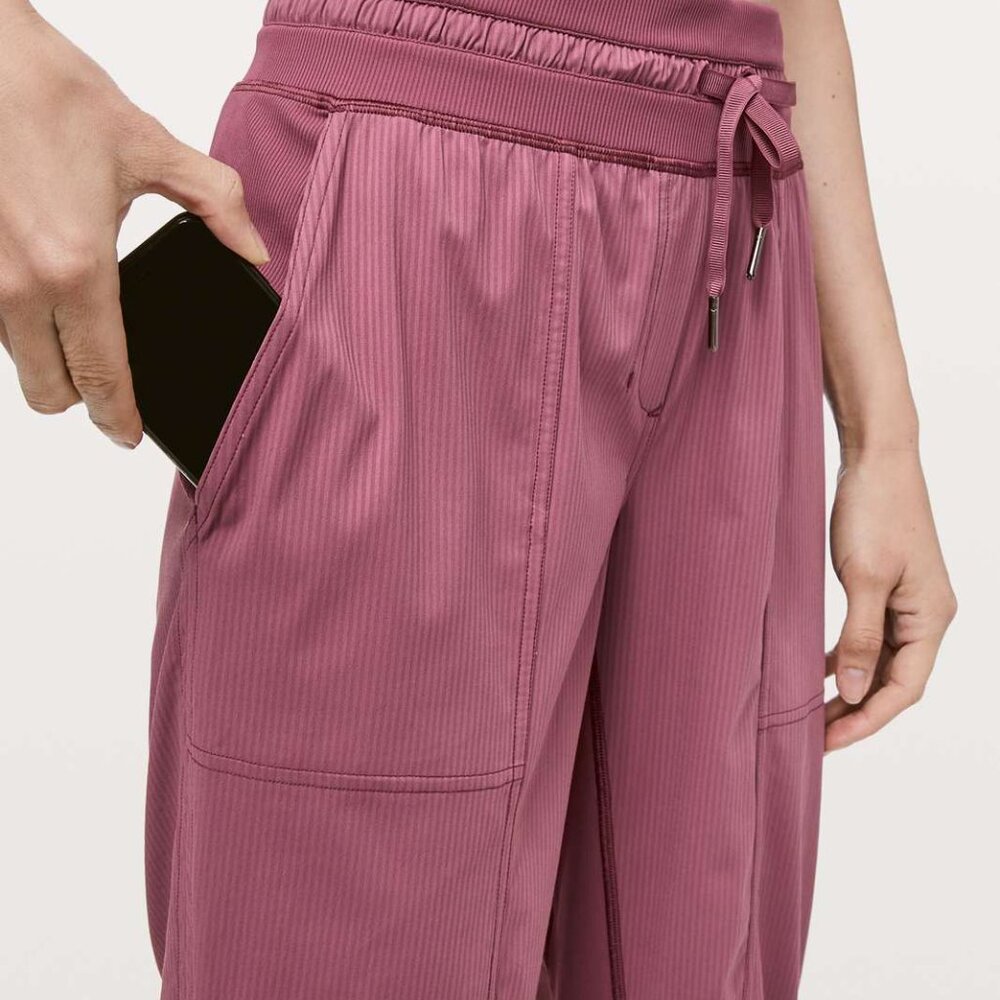 Lululemon Pink Dance Studio Mid-Rise Cropped Pants | Size 2 - Picture 10 of 11
